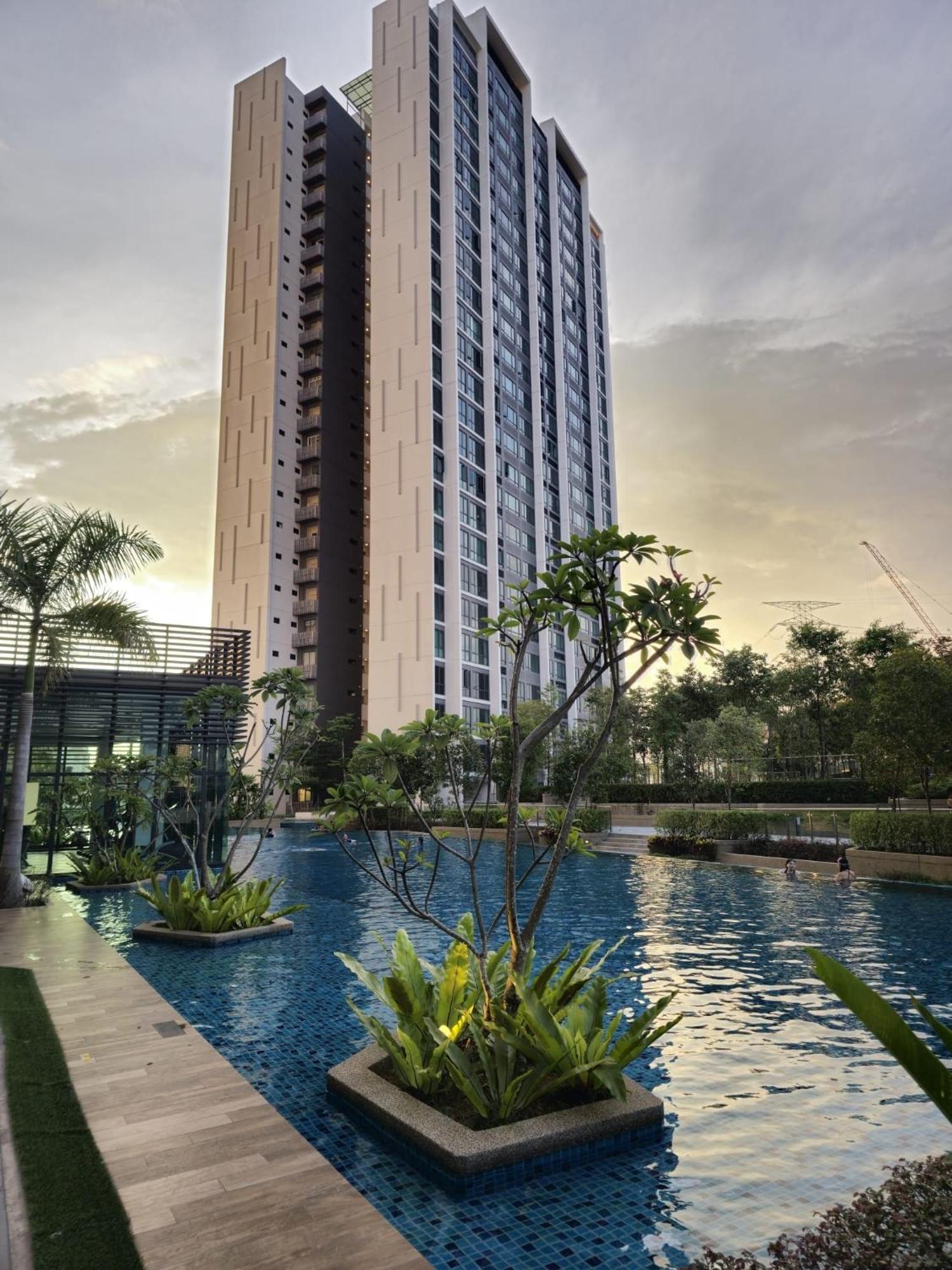 New Elegant & Cozy Greenfield Near Sunway 2-6pax Apartment Petaling Jaya