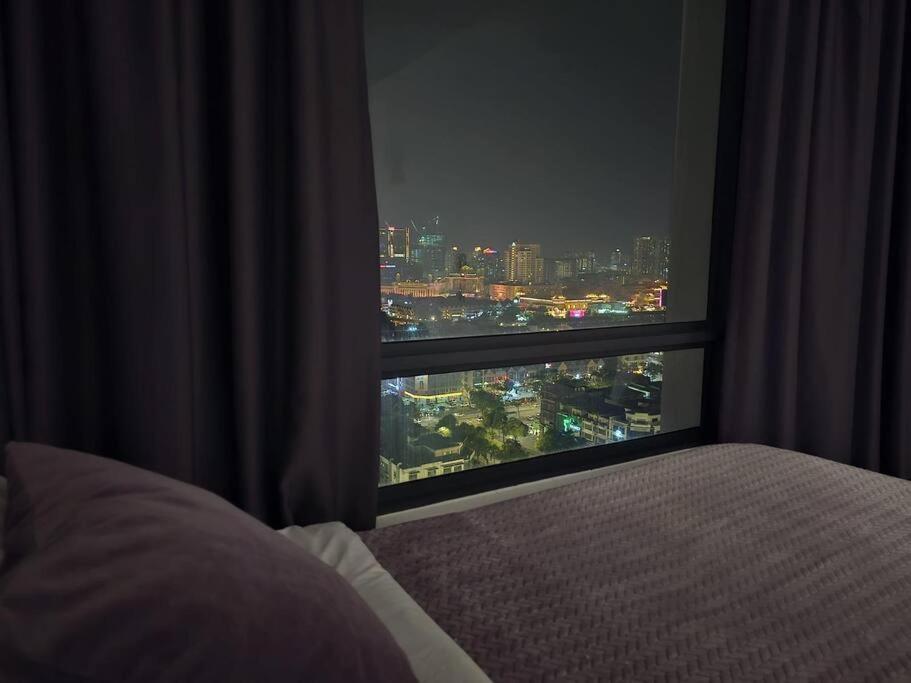 New Elegant & Cozy Greenfield Near Sunway 2-6pax Apartment *