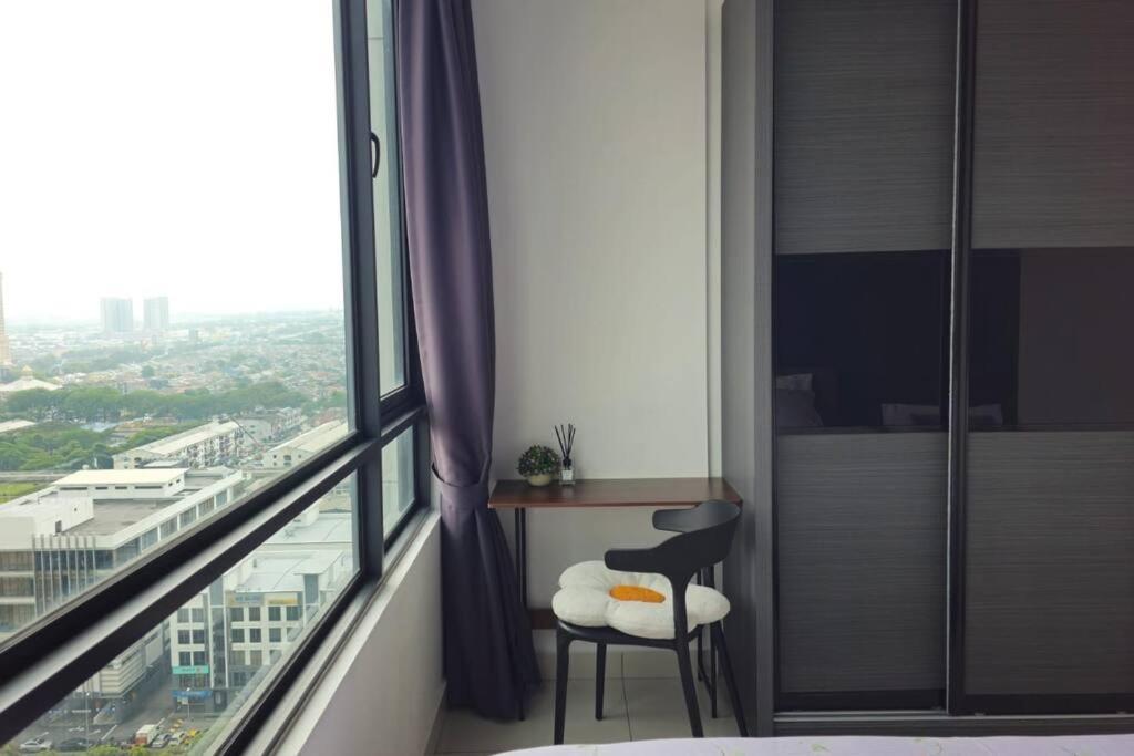 New Elegant & Cozy Greenfield Near Sunway 2-6pax Apartment Petaling Jaya