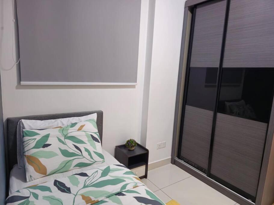 New Elegant & Cozy Greenfield Near Sunway 2-6pax